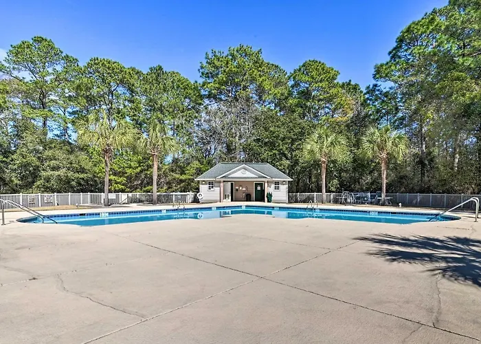 Welcome To 'After Dune Delight' Golf Course Condo!
